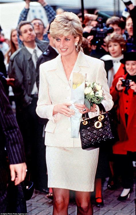 princess diana in dior